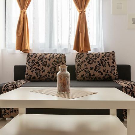 Studio Ambiance , Mamaia Неводарі Екстер'єр фото