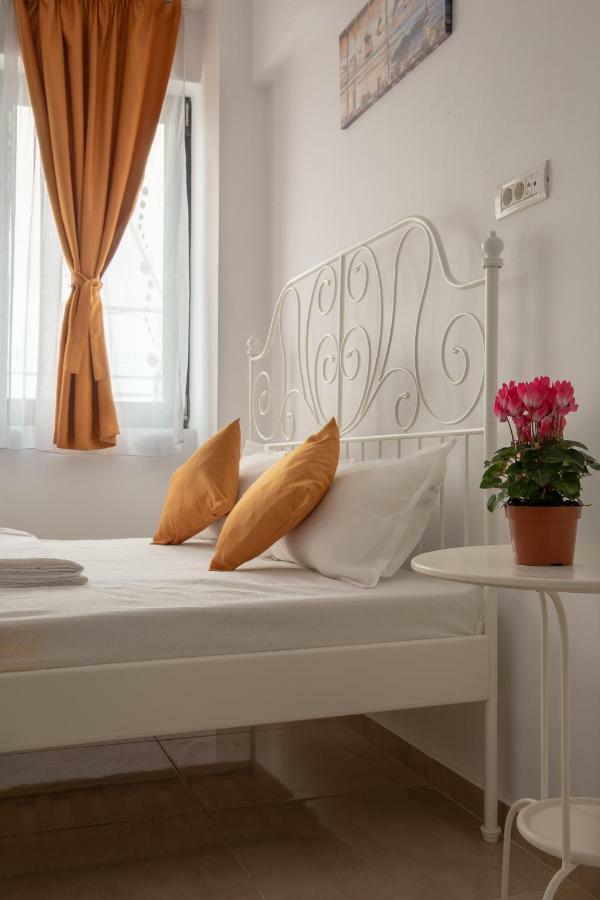 Studio Ambiance , Mamaia Неводарі Екстер'єр фото